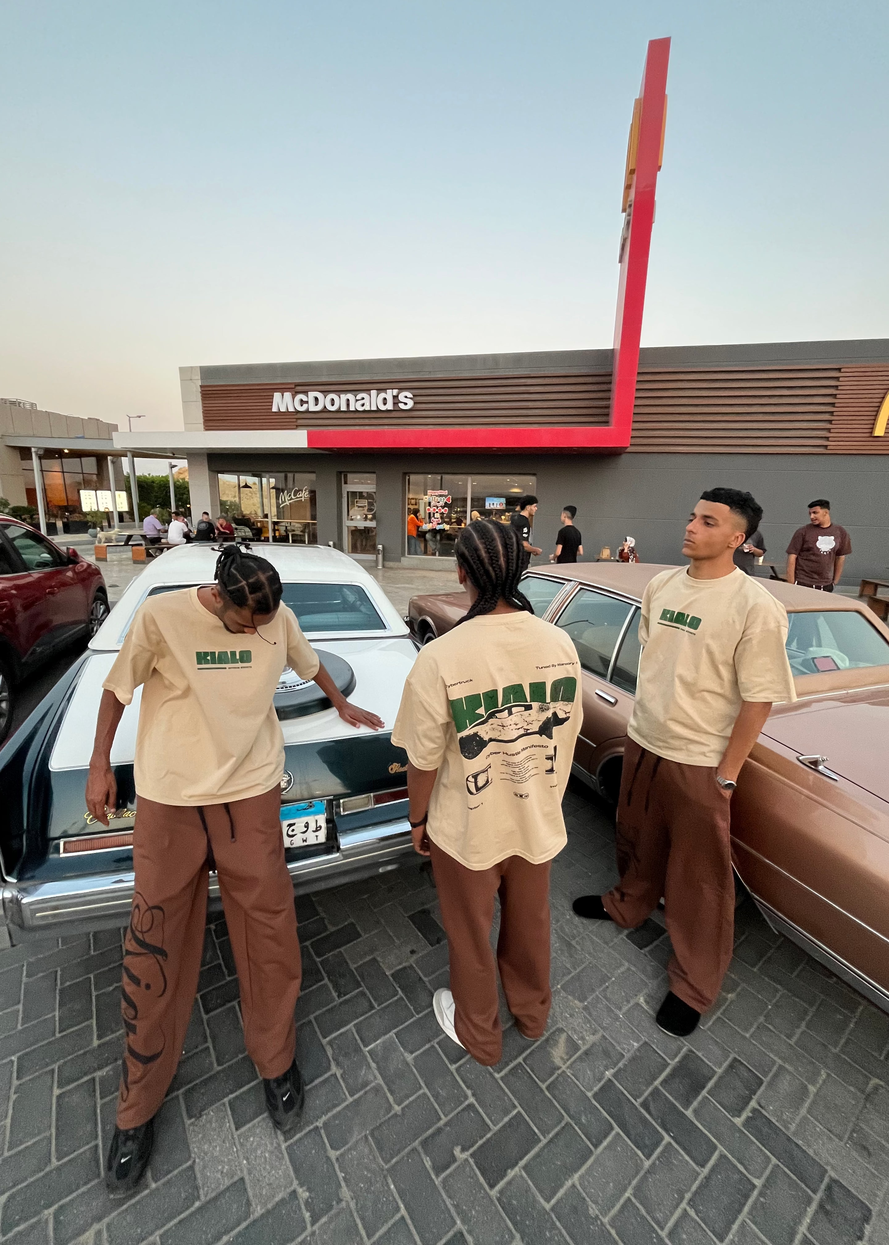 Baggy fit sweatpants [brown]