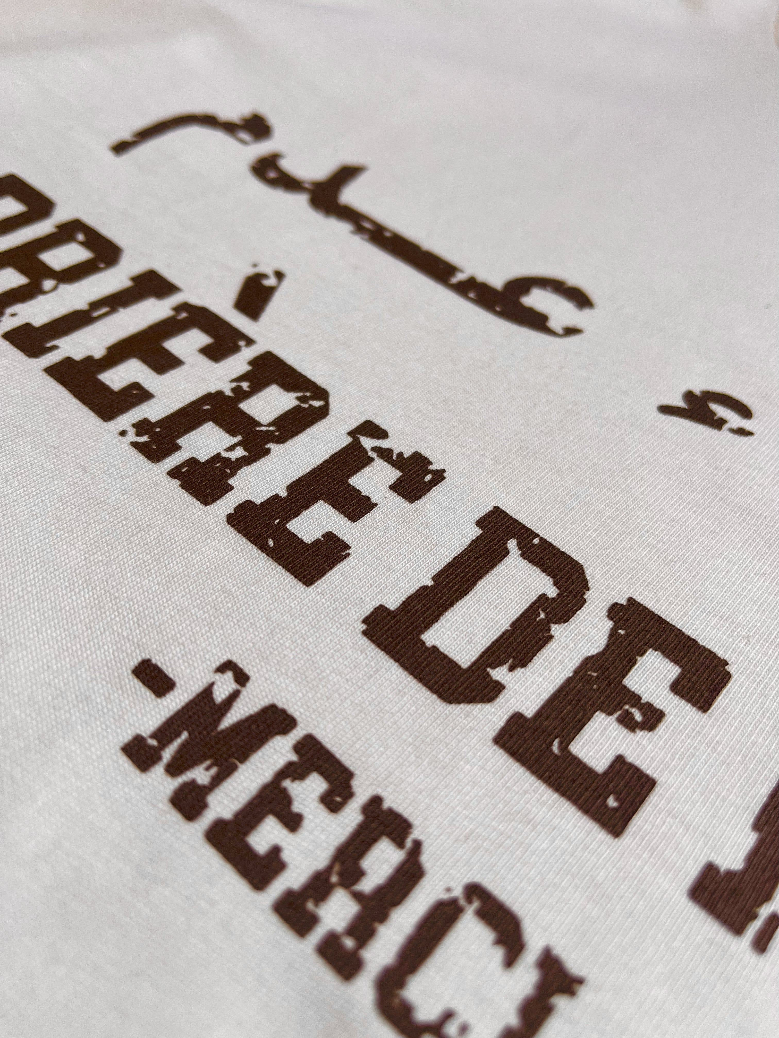 “برجاء عدم" Tee