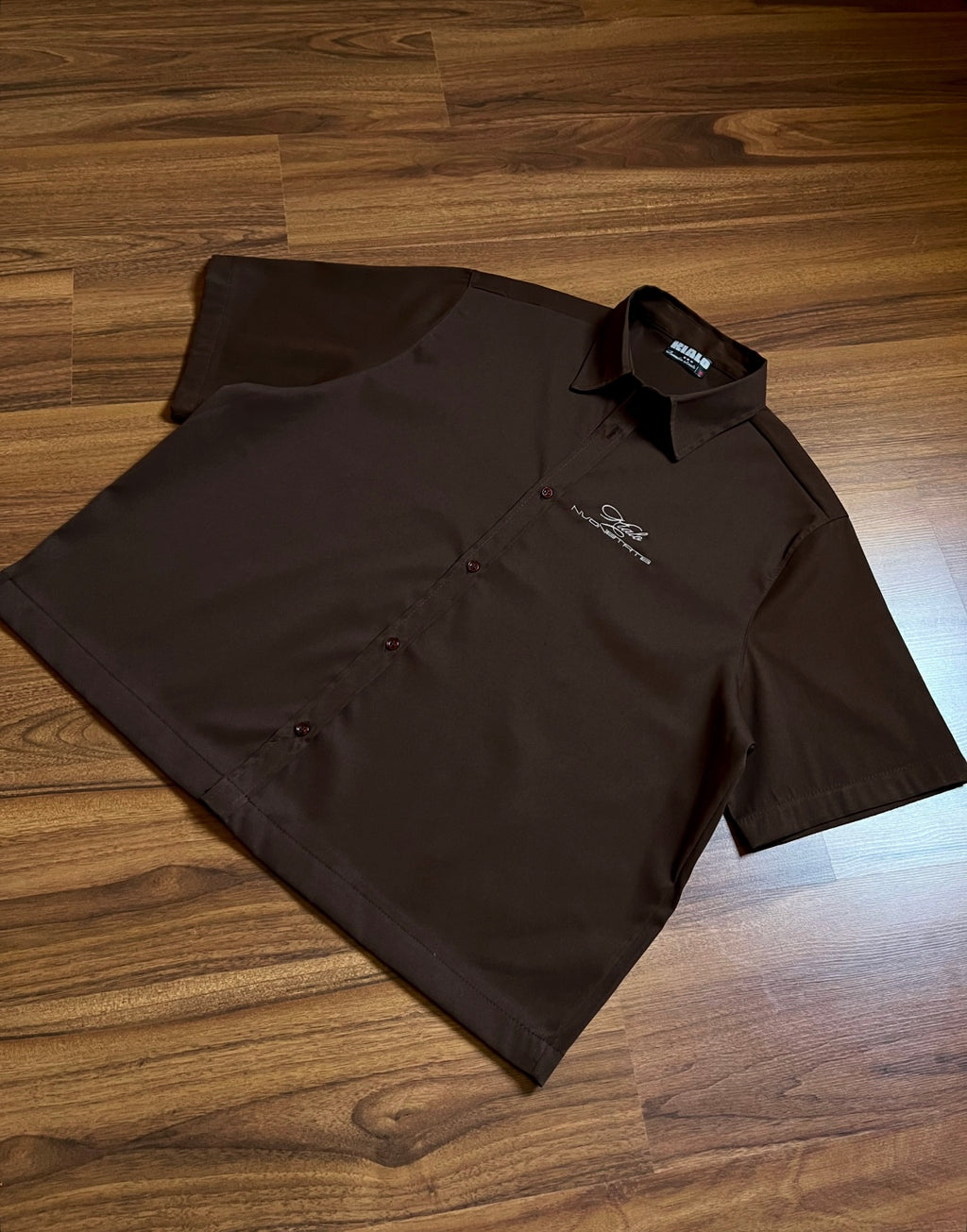 “NVDNSTRTS” boxy shirt