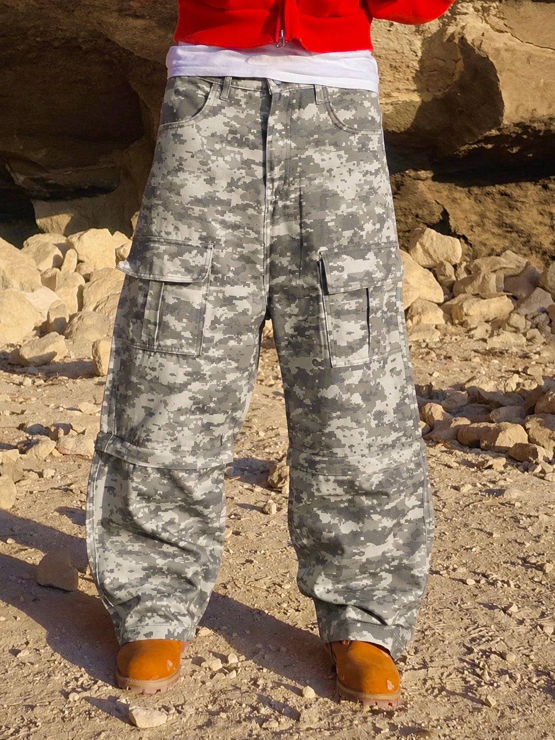 CONVERTIBLE CAMO DENIM (GREY)