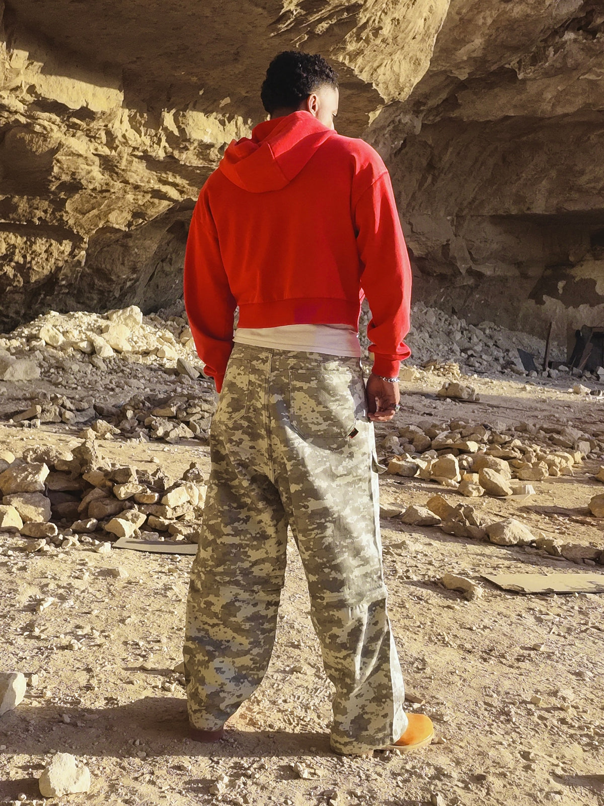 CONVERTIBLE CAMO DENIM (GREY)