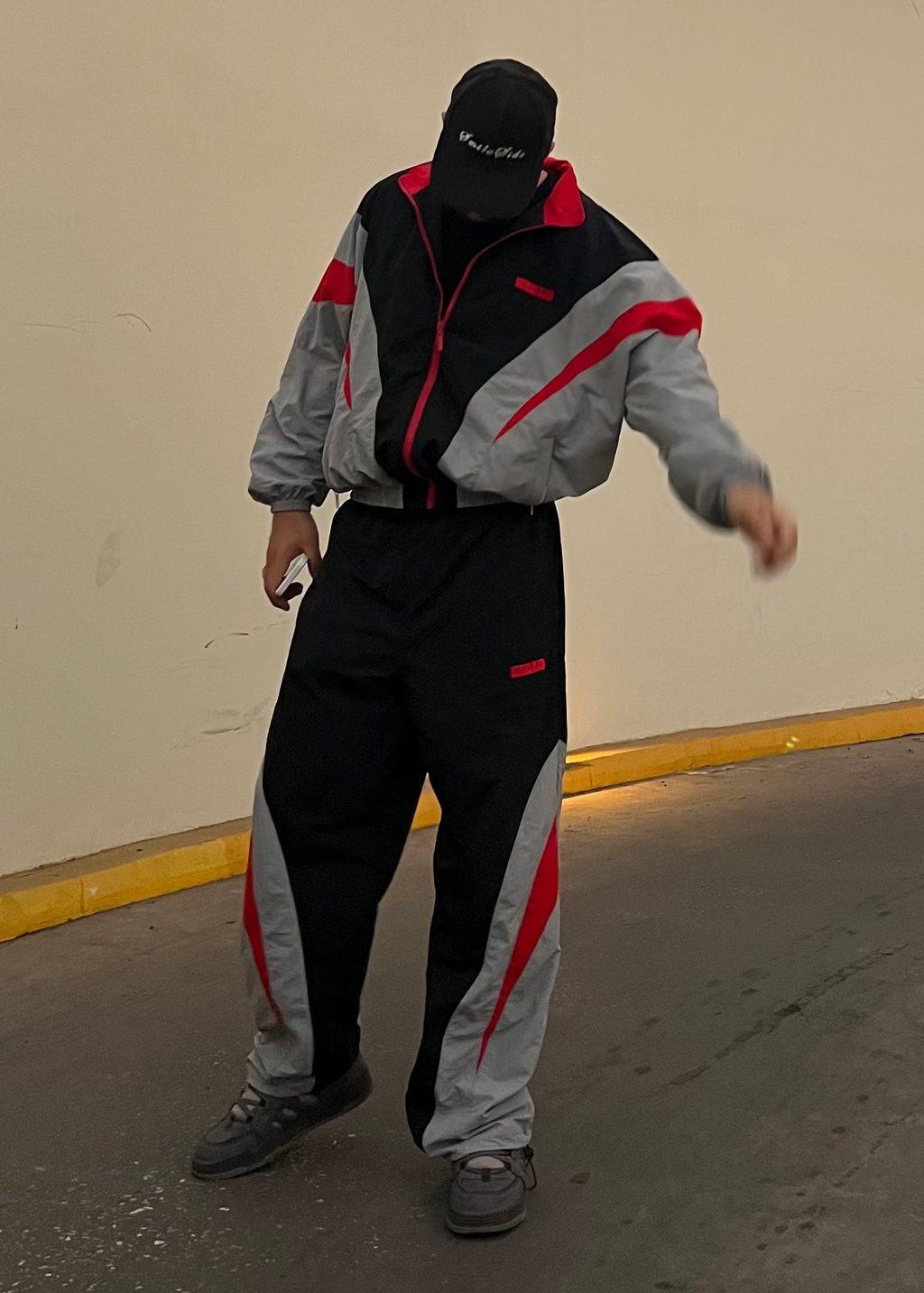 Black Tracky